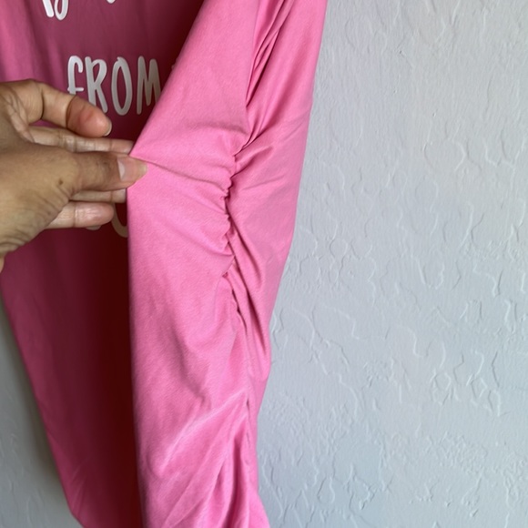 Time And Tru Women's Delivery
From Cupid Graphic Pink T-Shirt Size S (4-6) - Picture 8 of 11